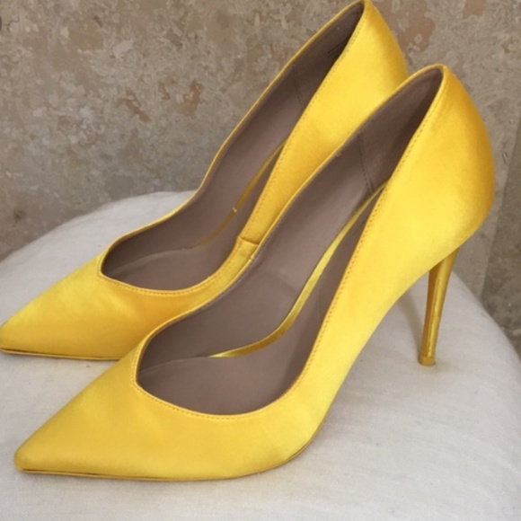 Aldo Shoes - FINAL SALE Aldo Satin Heels